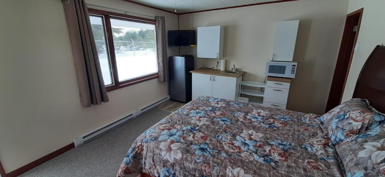 Super Nights Inn Sault-Sainte-Marie Extérieur photo