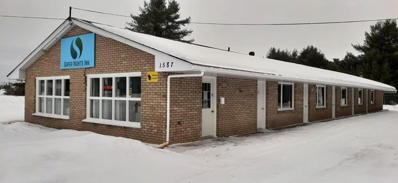 Super Nights Inn Sault-Sainte-Marie Extérieur photo