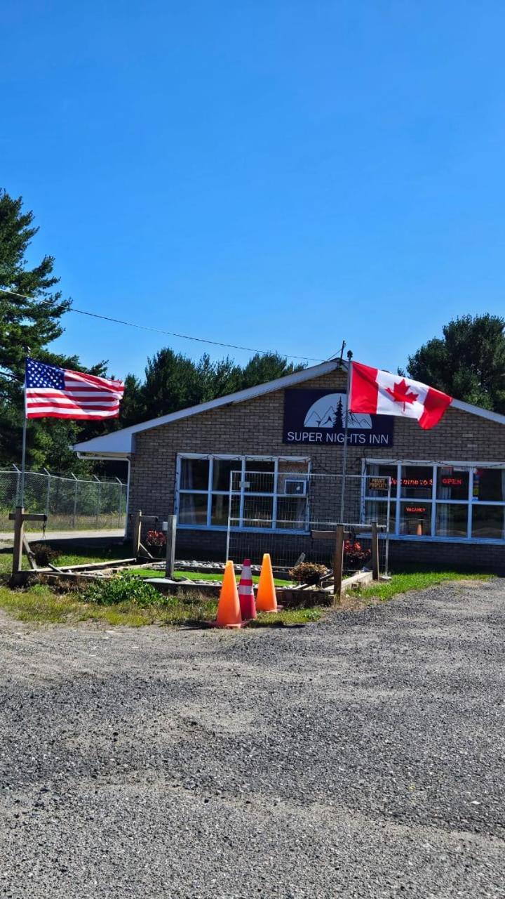 Super Nights Inn Sault-Sainte-Marie Extérieur photo